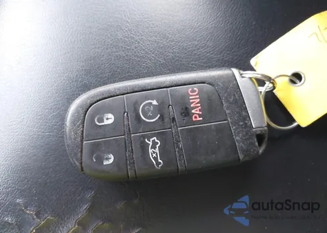 2014 Chrysler 300 300S z USA, uszkodzony, nr VIN 2C3CCABG9EH143122